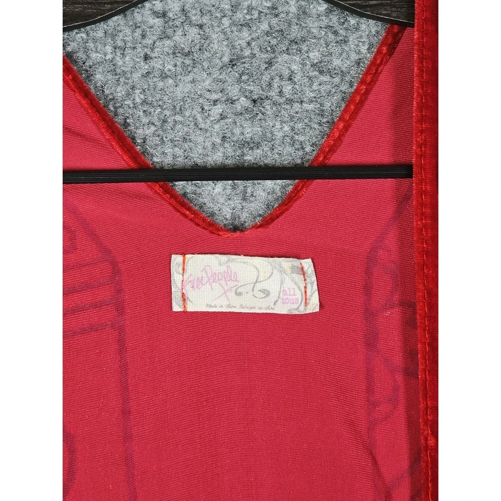 Free People Dark Paradise Kimono One Size Red Velvet Embroidered Whimsigoth Wrap